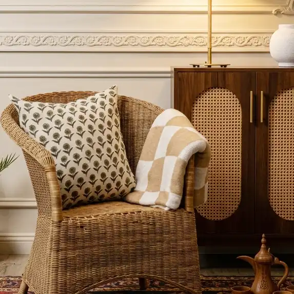 Cusions,Pillows,Throws & Poufs