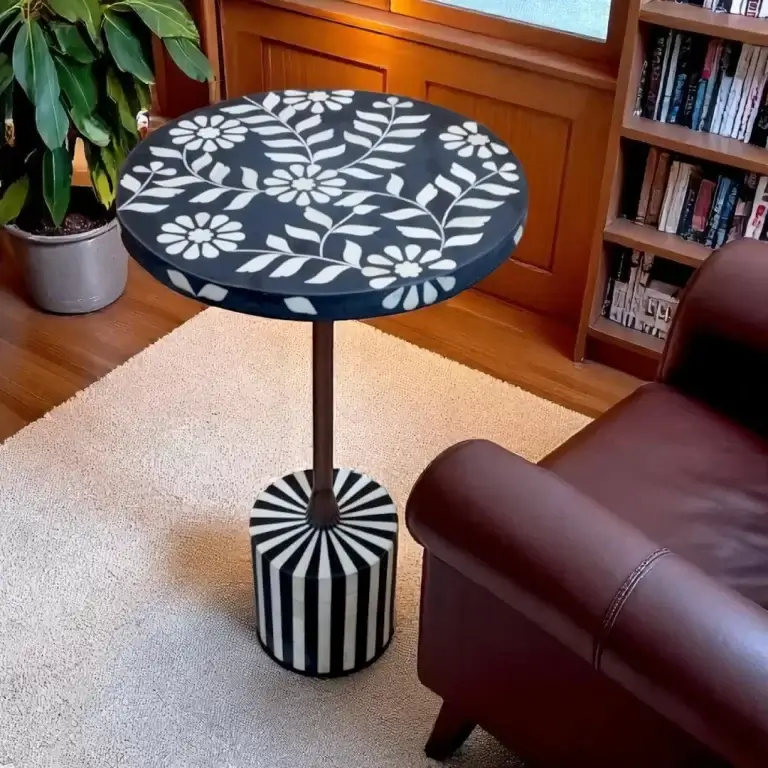 Side Table and Stands