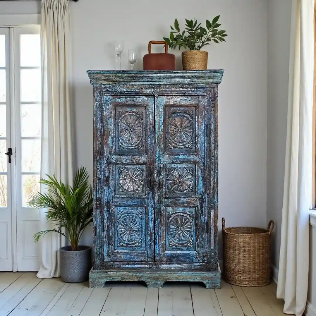 Distressed Furnitures