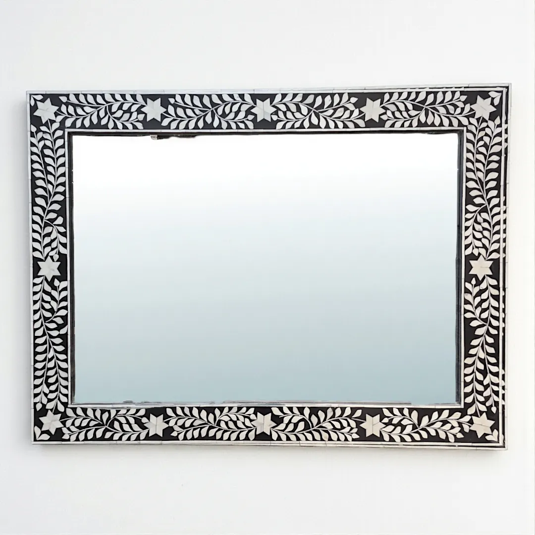 Miroir Al-Hambra D’Os Sculpté | The Al-Hambra Sculpted Bone Inlay Mirror