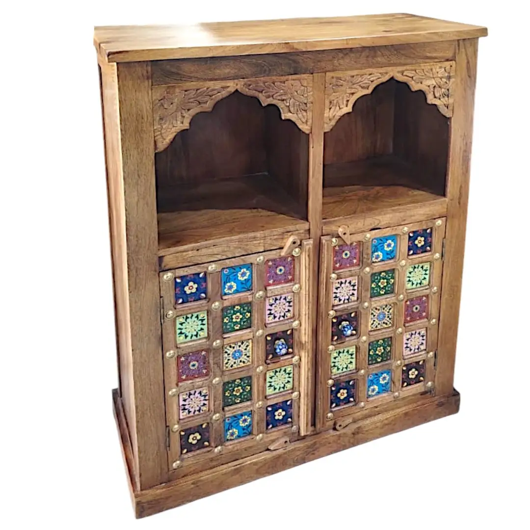 The Taj-ul-Arsh Mehrab Cabinet