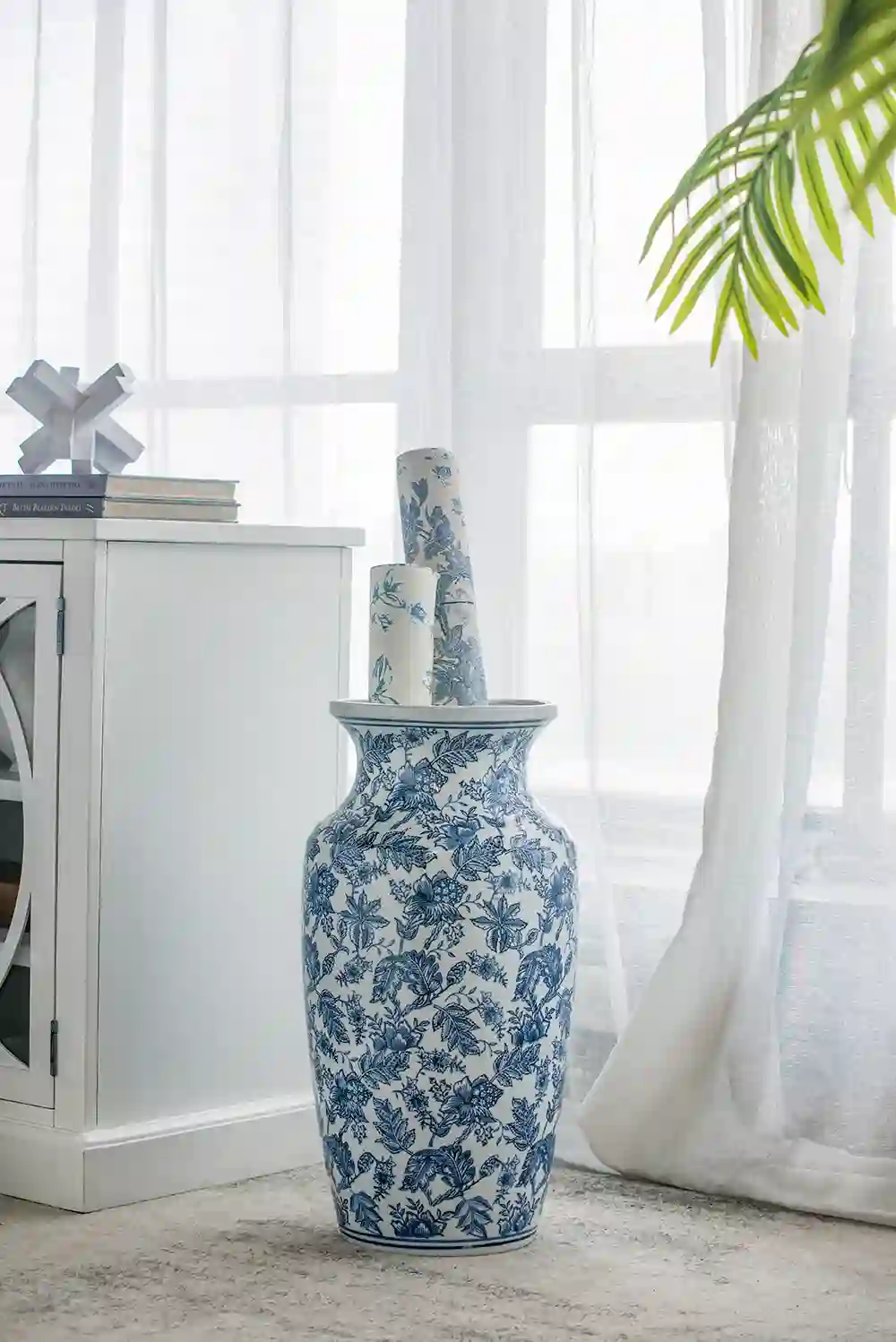 Lan Ting Ming Cylindrical Imperial Vase