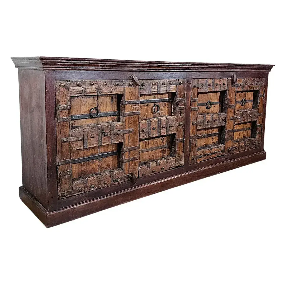 El-Castillo Ironbound Sideboard | بوفيه القلعة الحديدي