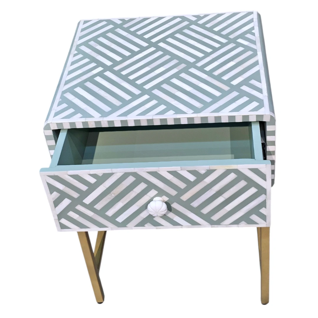The Safavid Ribbon Geometric Bedside