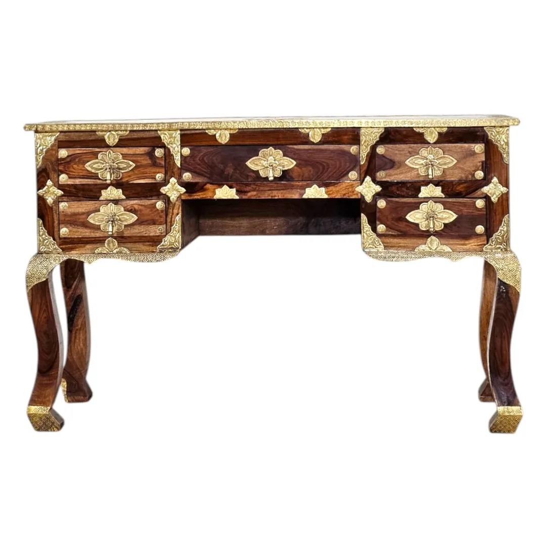 Al-Fann Rosewood Artisan Bureau