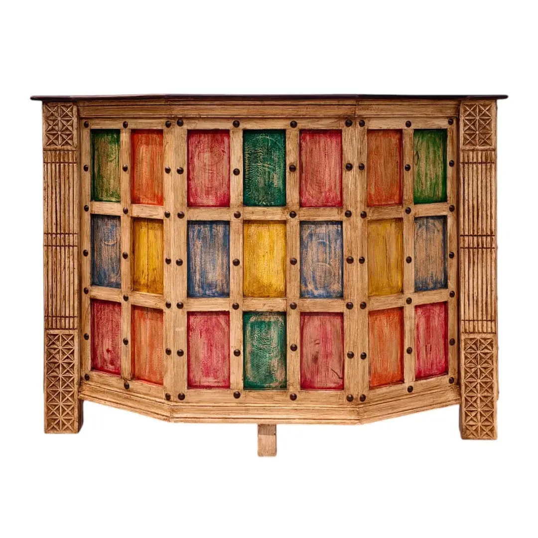 The Chroma Artisanal Bar Counter