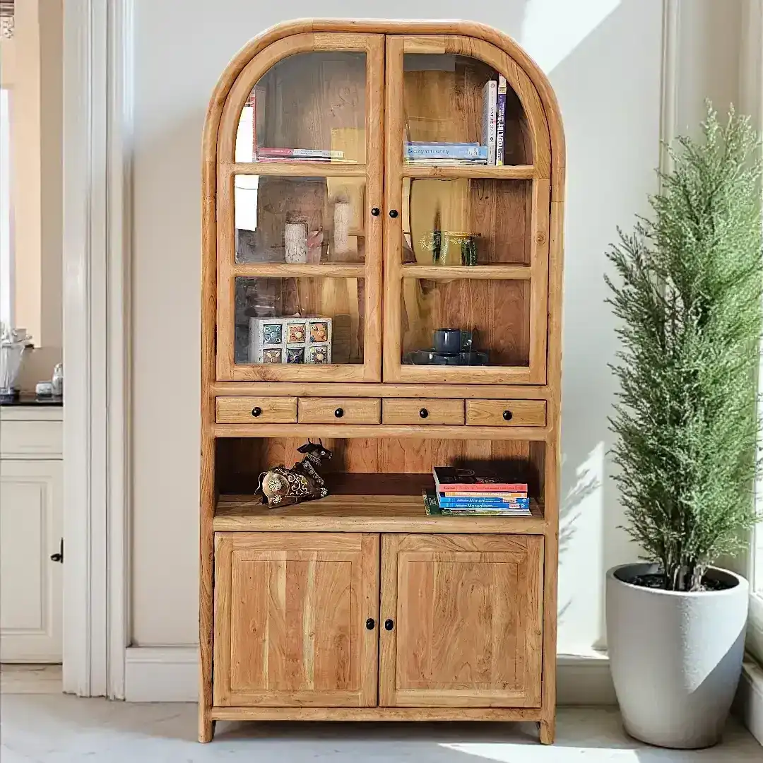 Arc de Triomphe Display Hutch