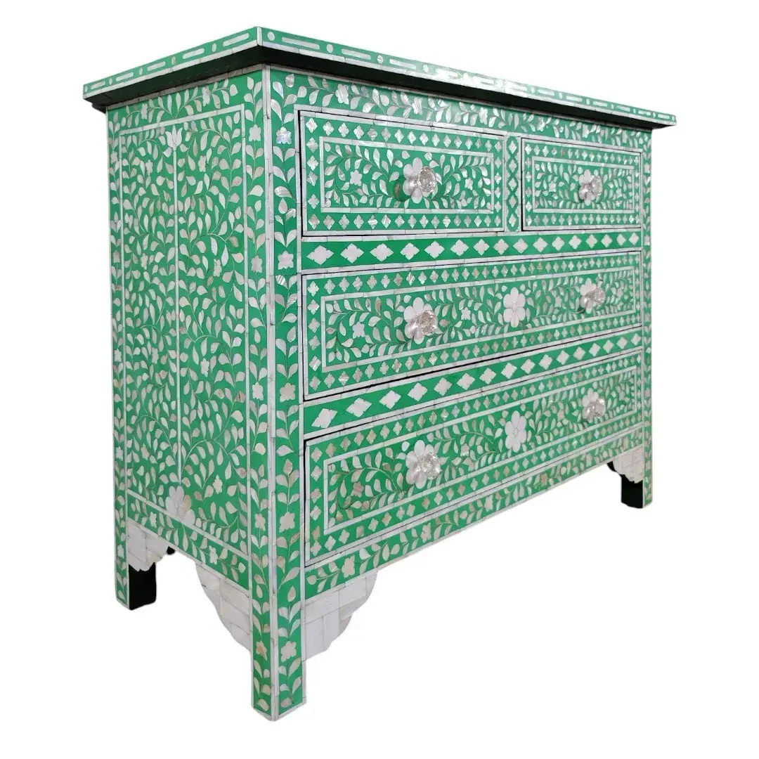 The Verdant Iridescence Chest