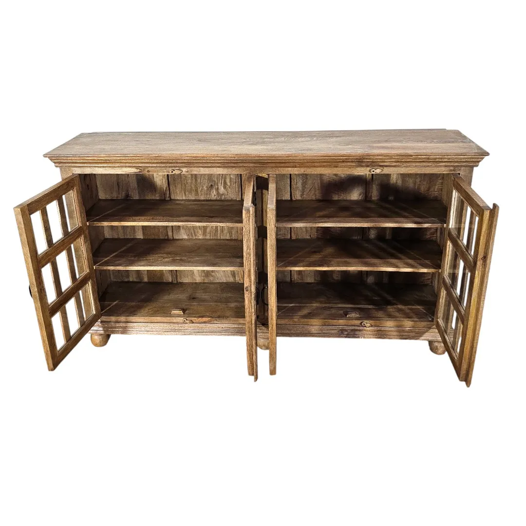 The Solstice Glass Credenza | خزانة سولستيس الزجاجية