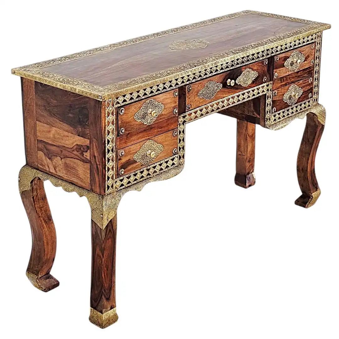 Al-Fann Rosewood Artisan Bureau