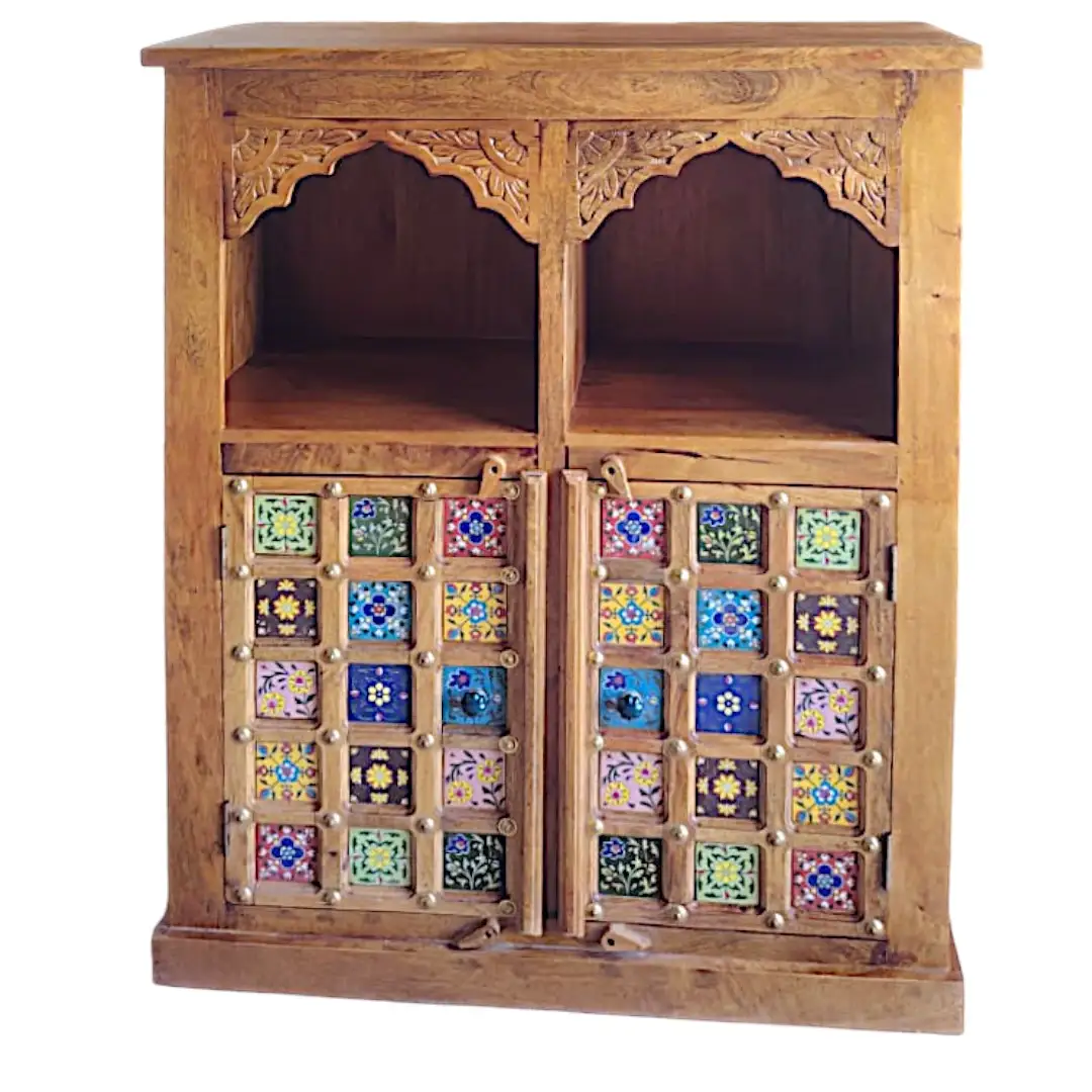 The Taj-ul-Arsh Mehrab Cabinet