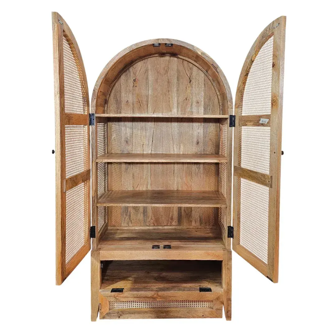 The Arch Storage Cabinet (Le Coffre de Rangement Arc)