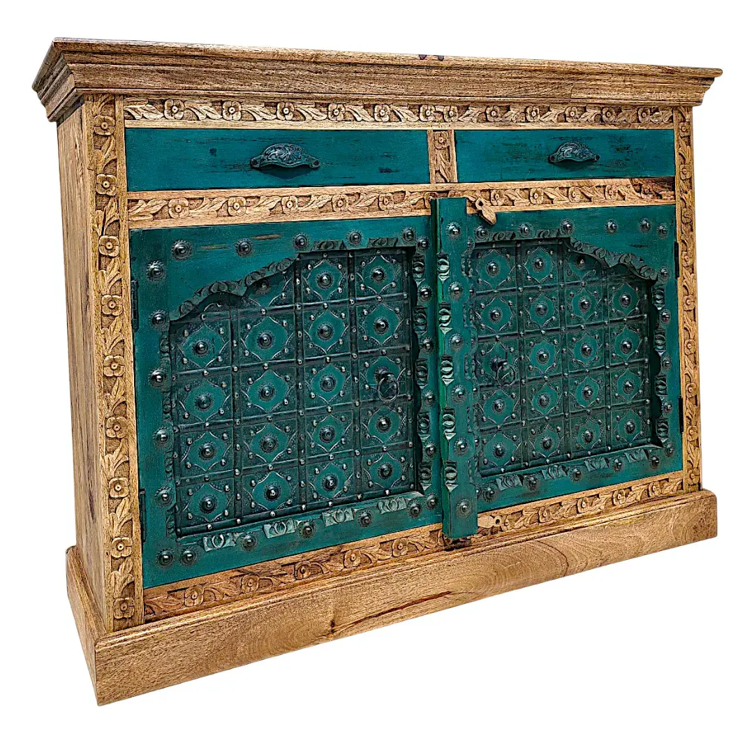 Sandūq al-Kinūz (صندوق الكنوز - Chest of Treasures) Sideboard