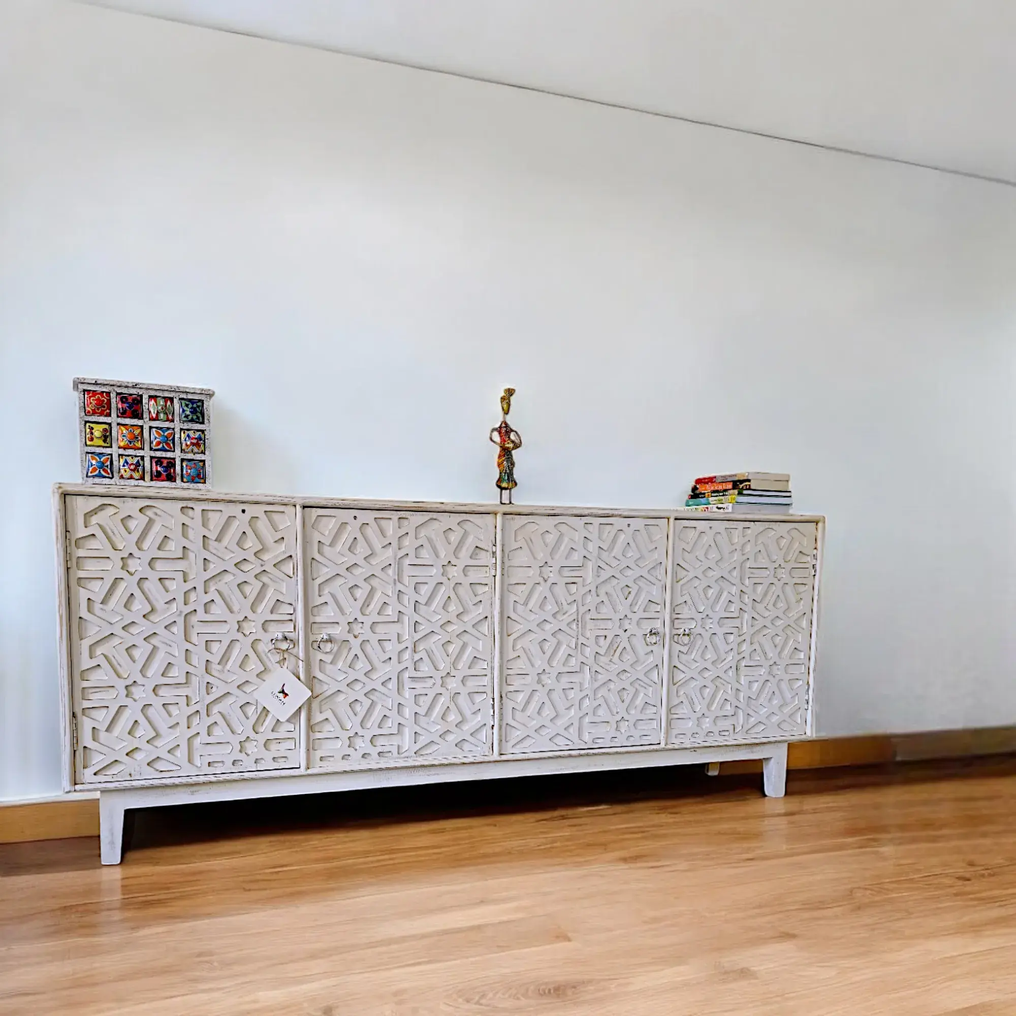 Majlis Al-Andalus Geometric Buffet