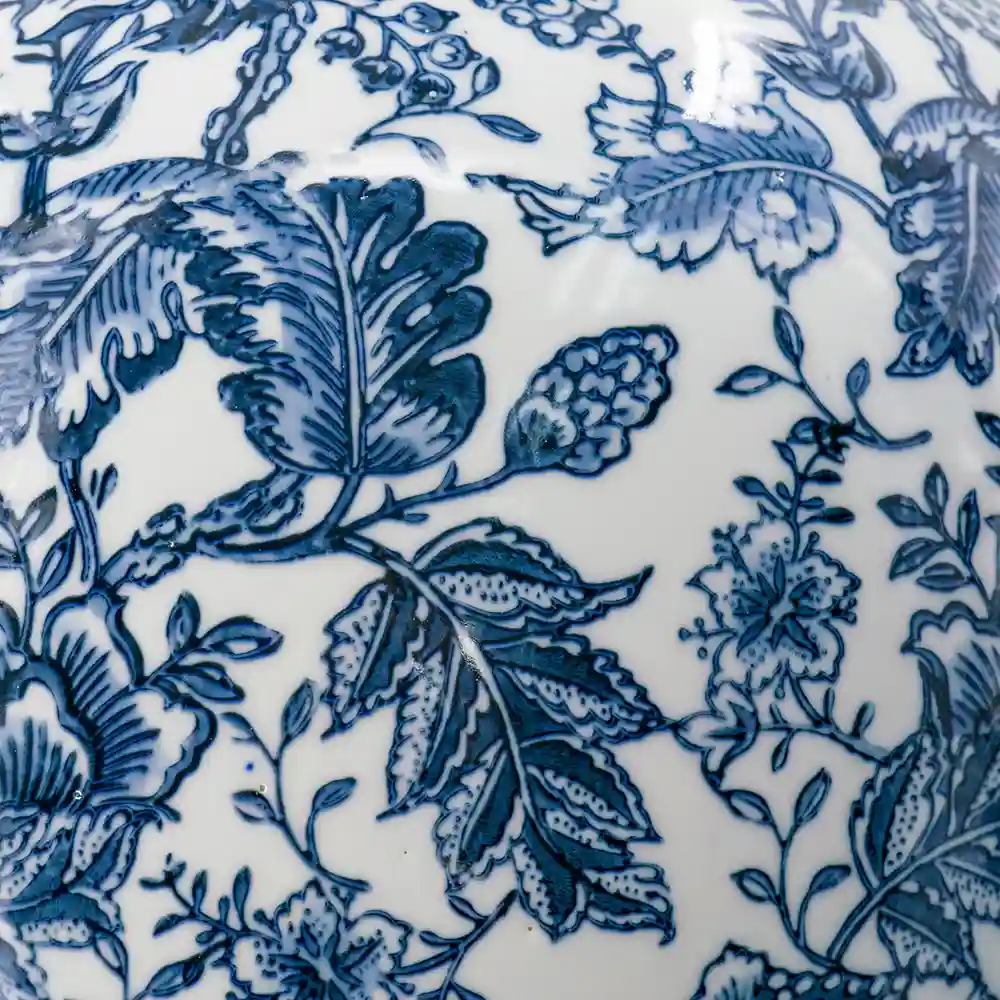 Lan Ting Ming Yuhuchun Pear-Shaped Imperial Vase