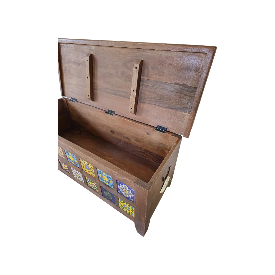 The Andalusian Artisan Trunk