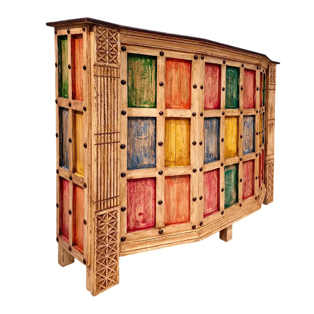 The Chroma Artisanal Bar Counter