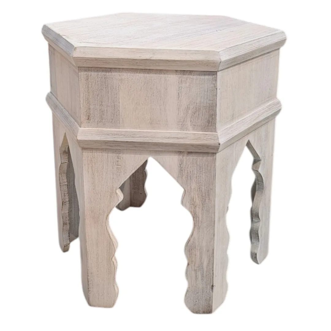 Al-Qasr Mughal Hand-Chiseled Pedestal